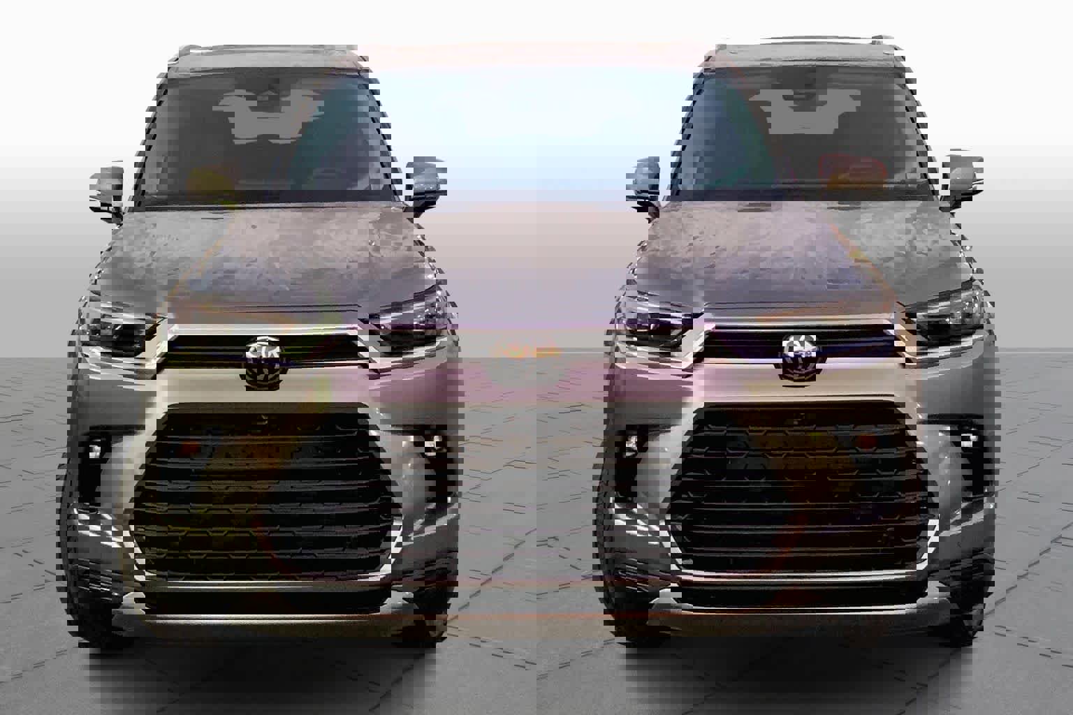 Used 2025 Toyota Grand Highlander FWD image 3