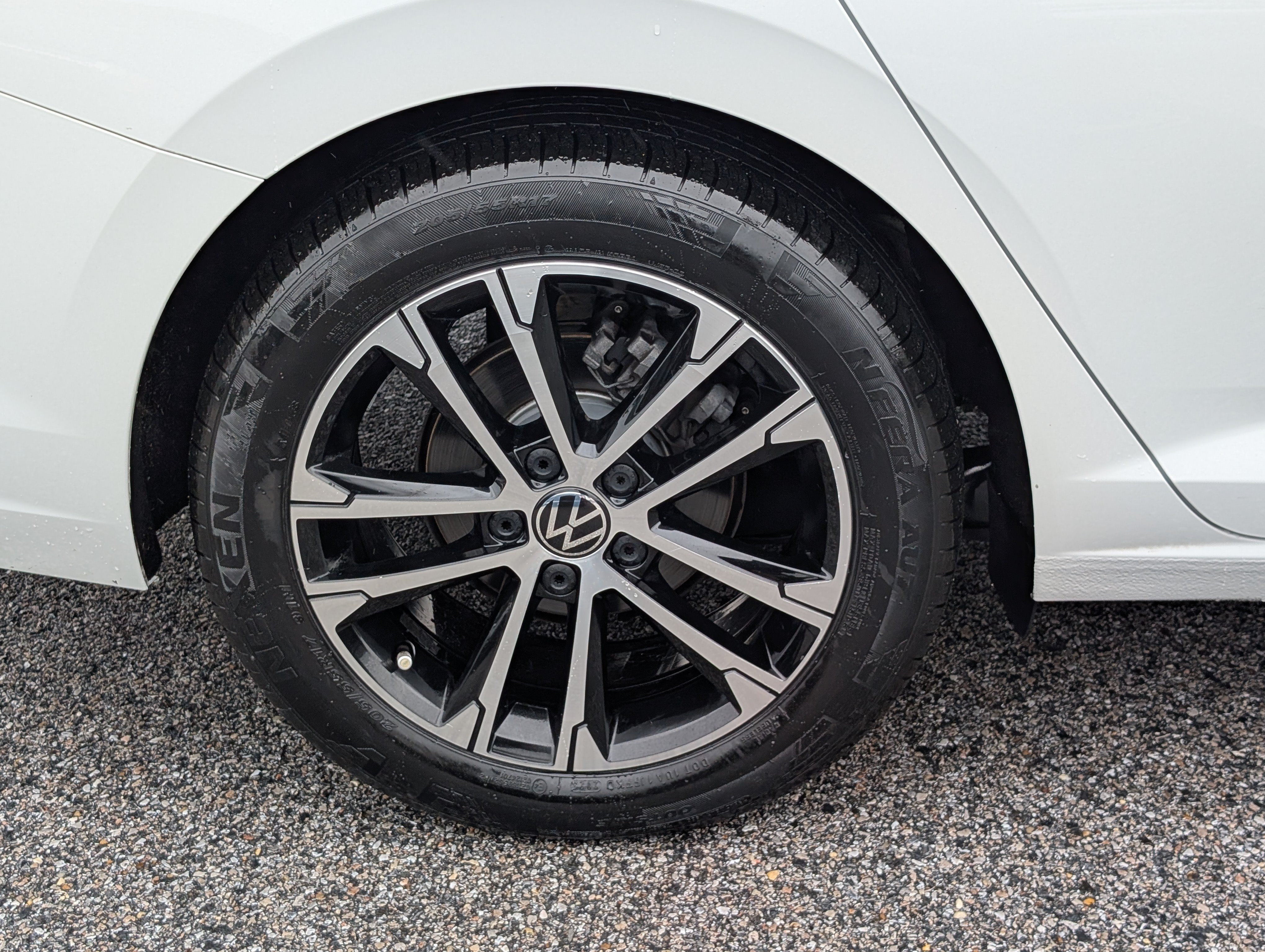 Used 2024 Volkswagen Jetta Sport FWD image 10