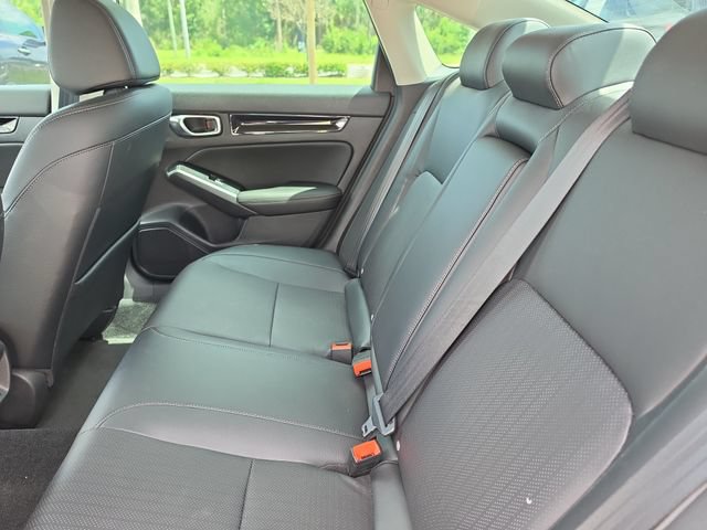 Used 2022 Honda Civic Touring image 12