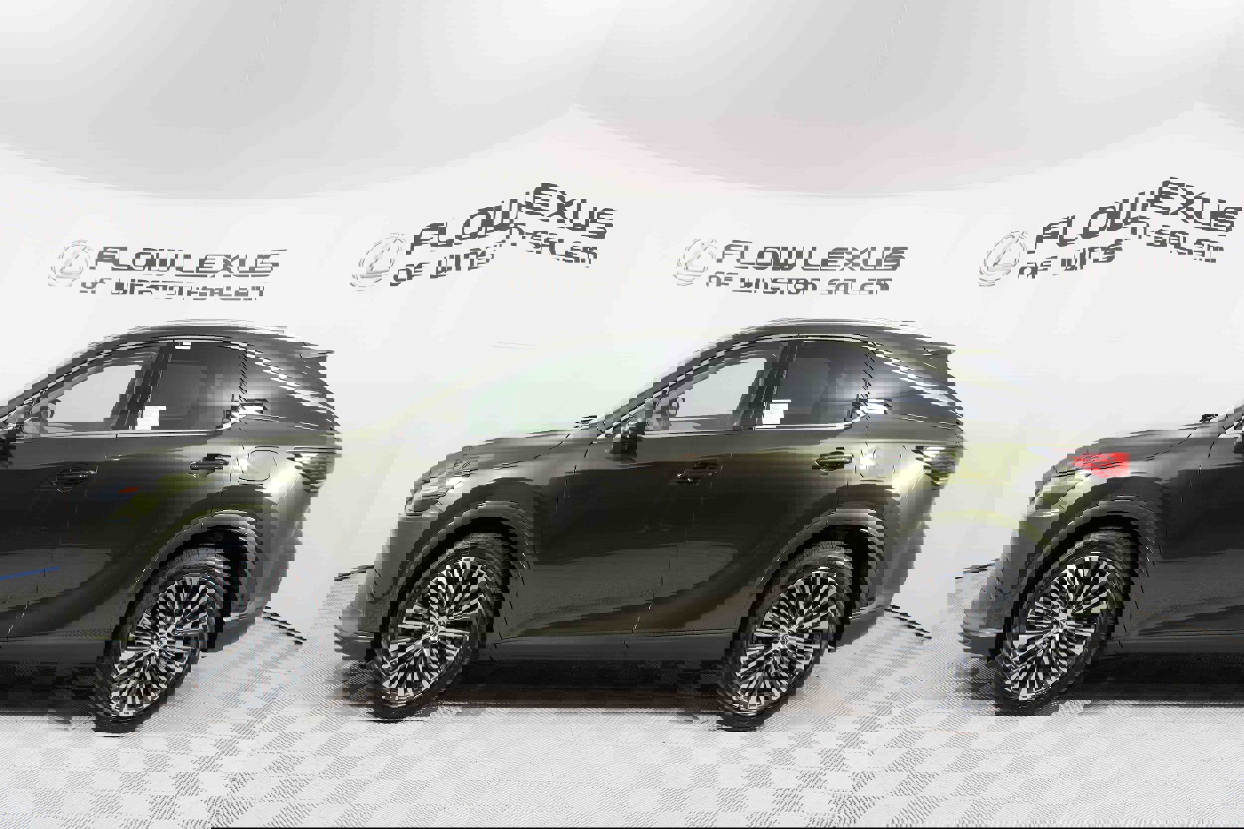 Certified 2025 Lexus RX 350 Premium Plus image 3