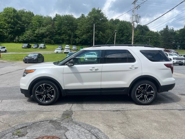 Used 2015 Ford Explorer Sport w/ Equipment Group 401A AWD/4WD image 9