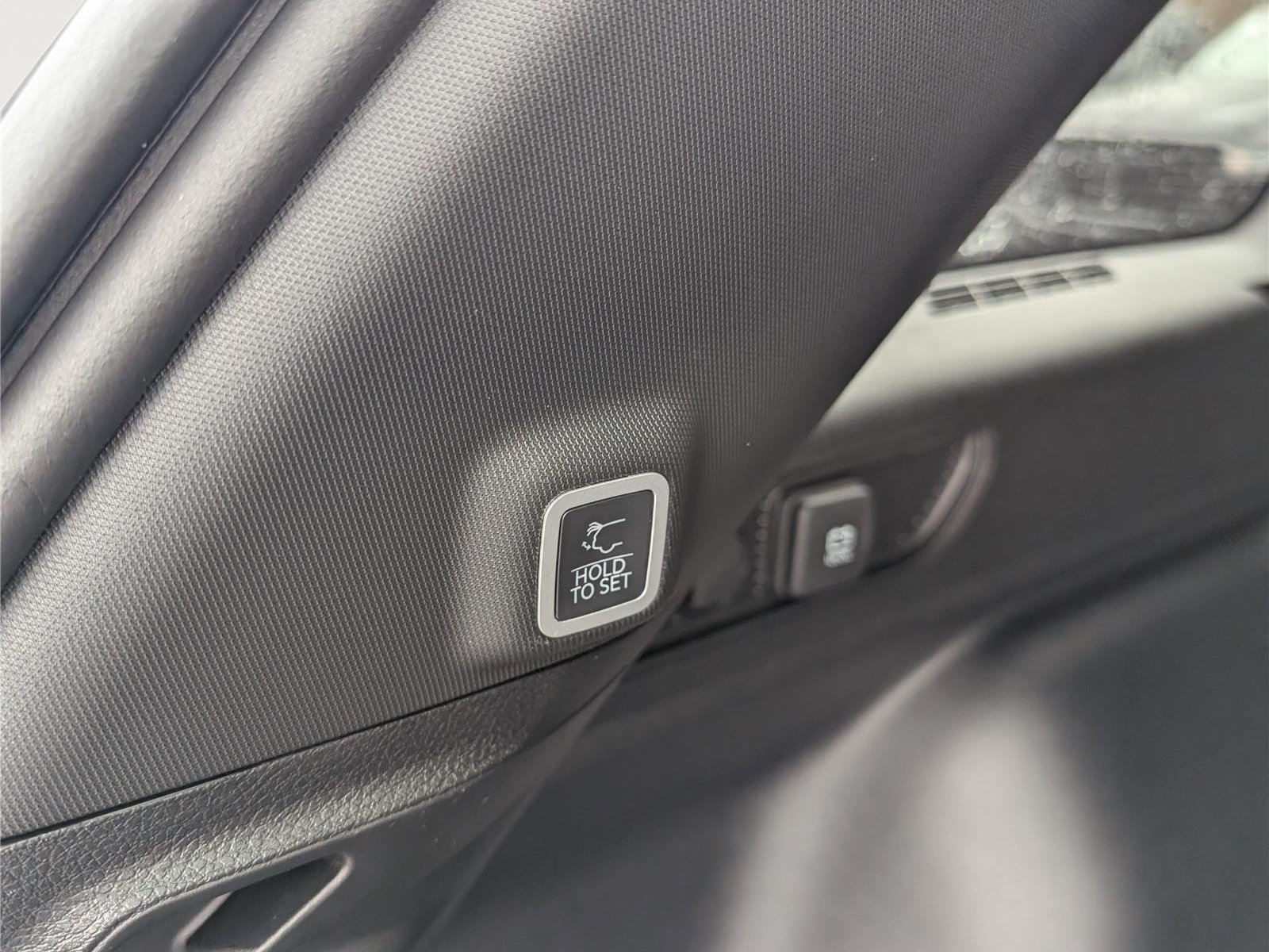 New 2026 Jeep Grand Cherokee Altitude AWD/4WD image 10