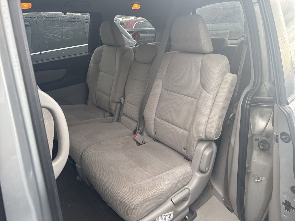 Used 2011 Honda Odyssey EX image 6