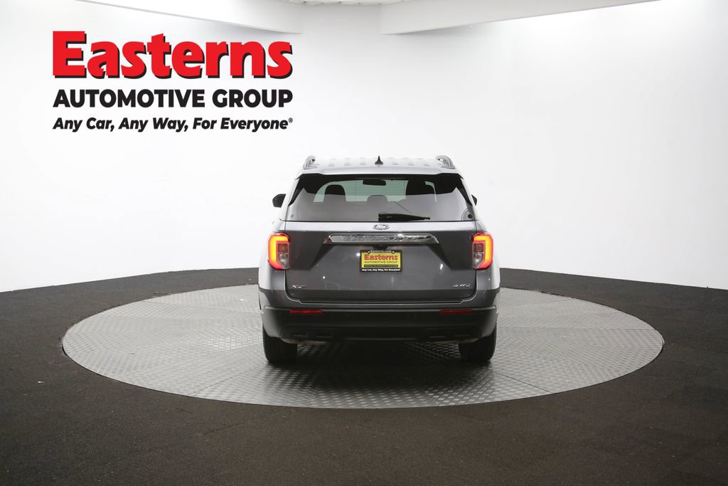 Used 2022 Ford Explorer XLT image 36