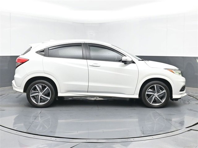 Used 2019 Honda HR-V Touring image 11