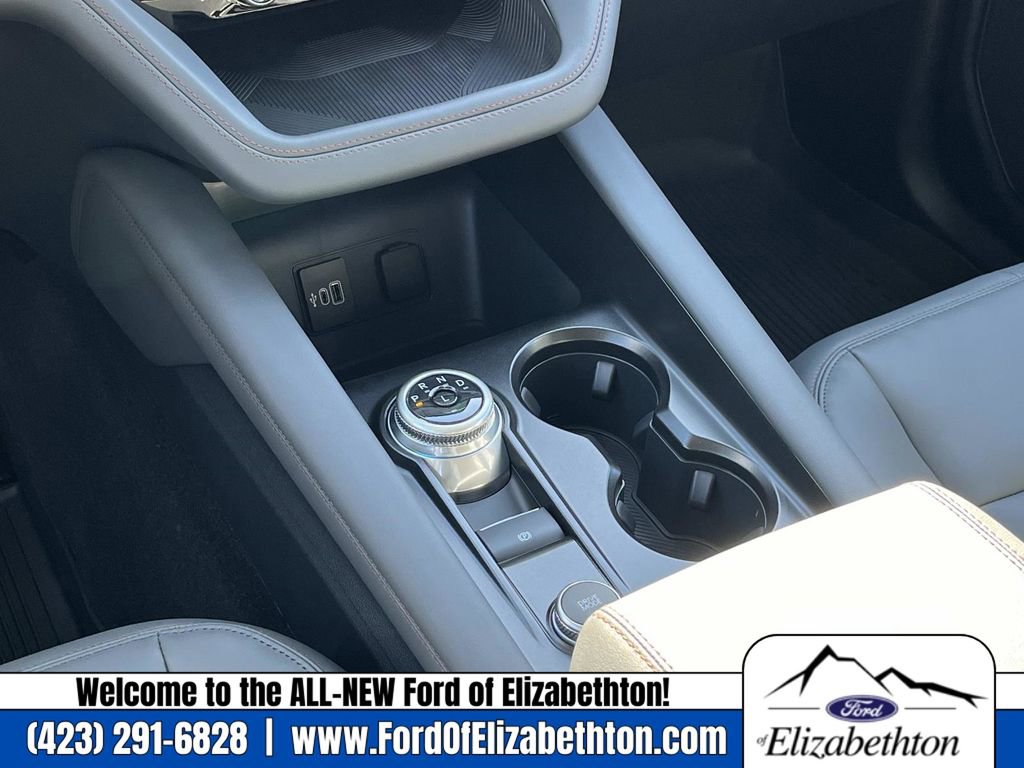 New 2026 Ford Explorer Active image 14