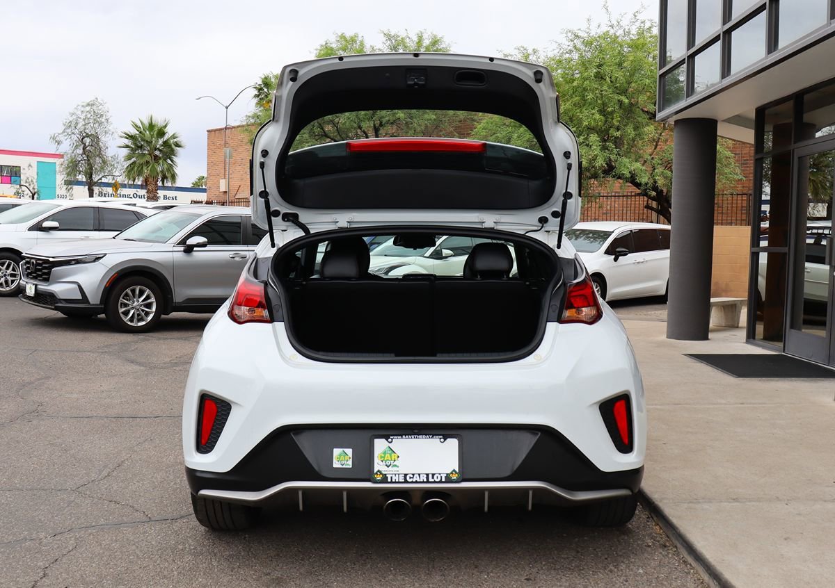 Used 2019 Hyundai Veloster Turbo FWD image 22