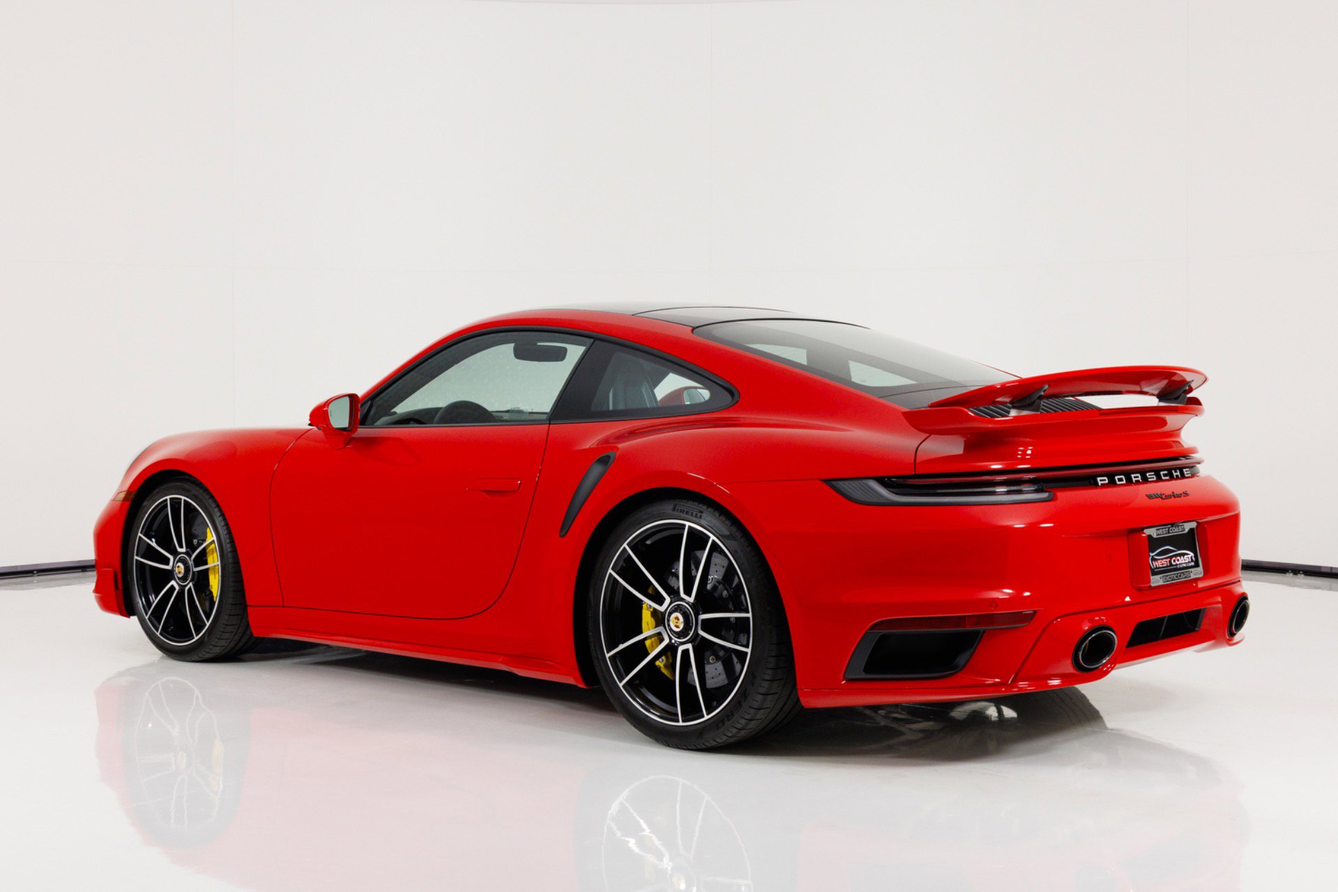 Used 2021 Porsche 911 Turbo S AWD/4WD image 5