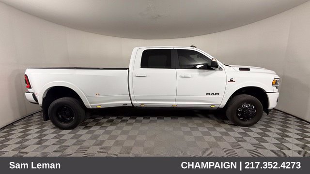 Used 2022 RAM 3500 Laramie AWD/4WD image 2