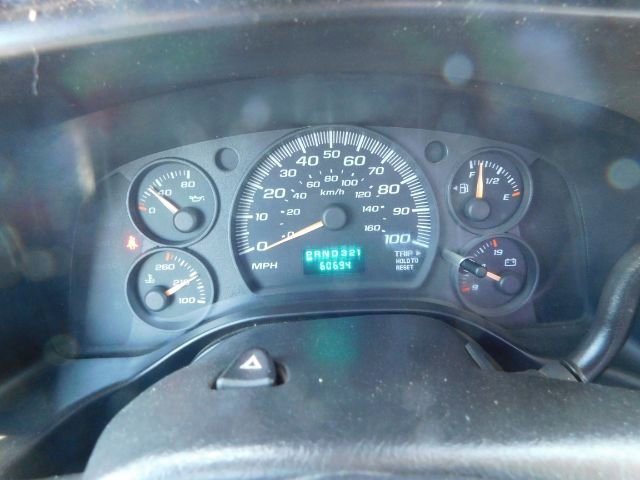 Used 2006 Chevrolet Express 3500 Extended Passenger w/ Power and Light Package image 14