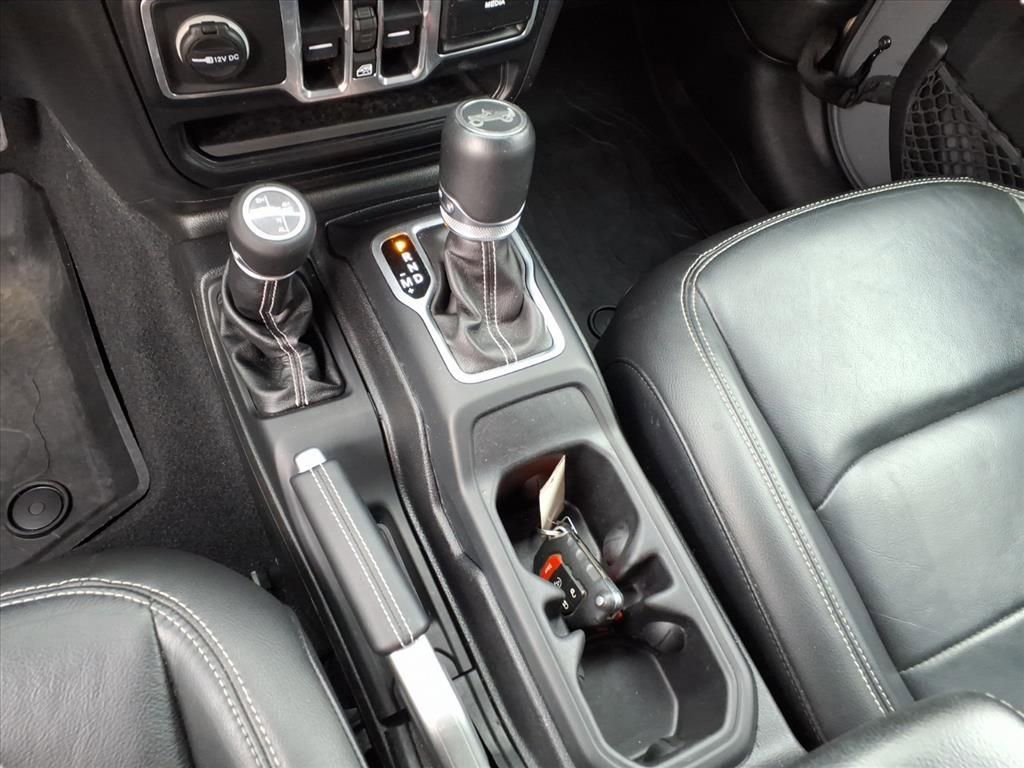 Used 2018 Jeep Wrangler Unlimited Sahara image 22