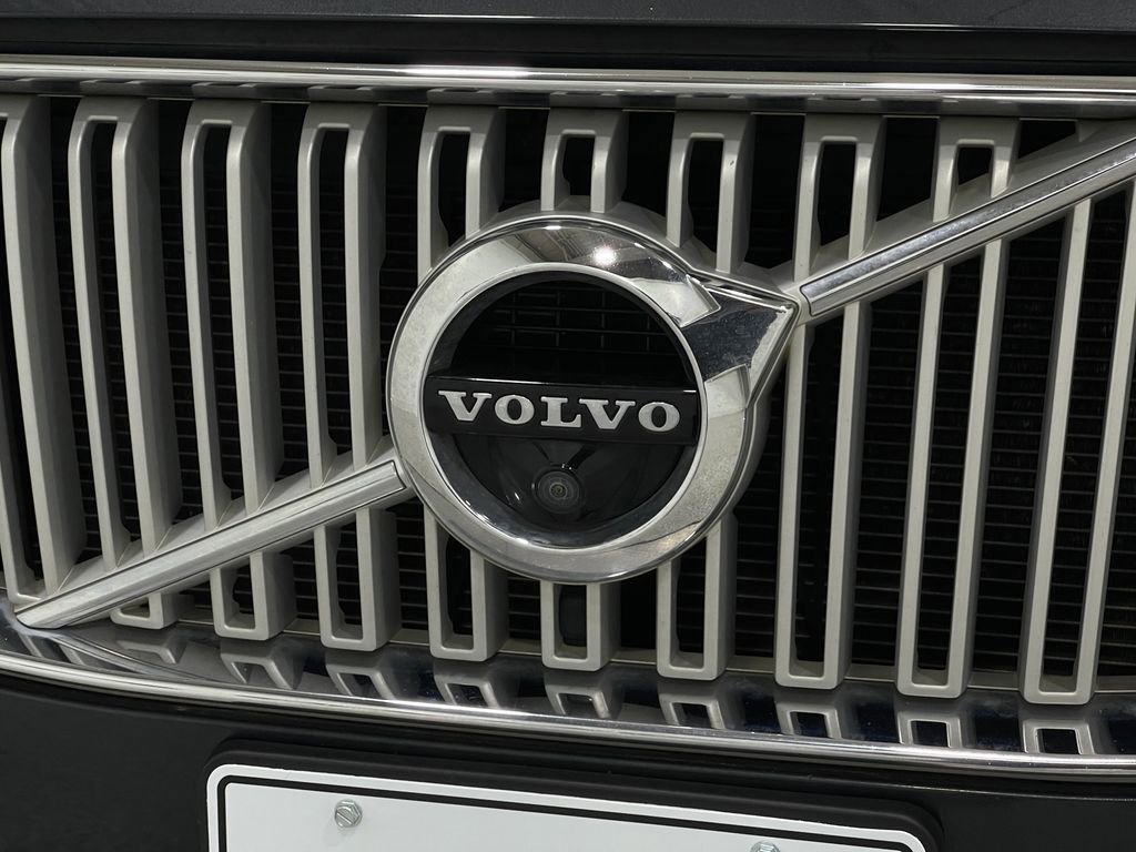 Used 2017 Volvo XC90 T6 Inscription w/ Vision Package image 40