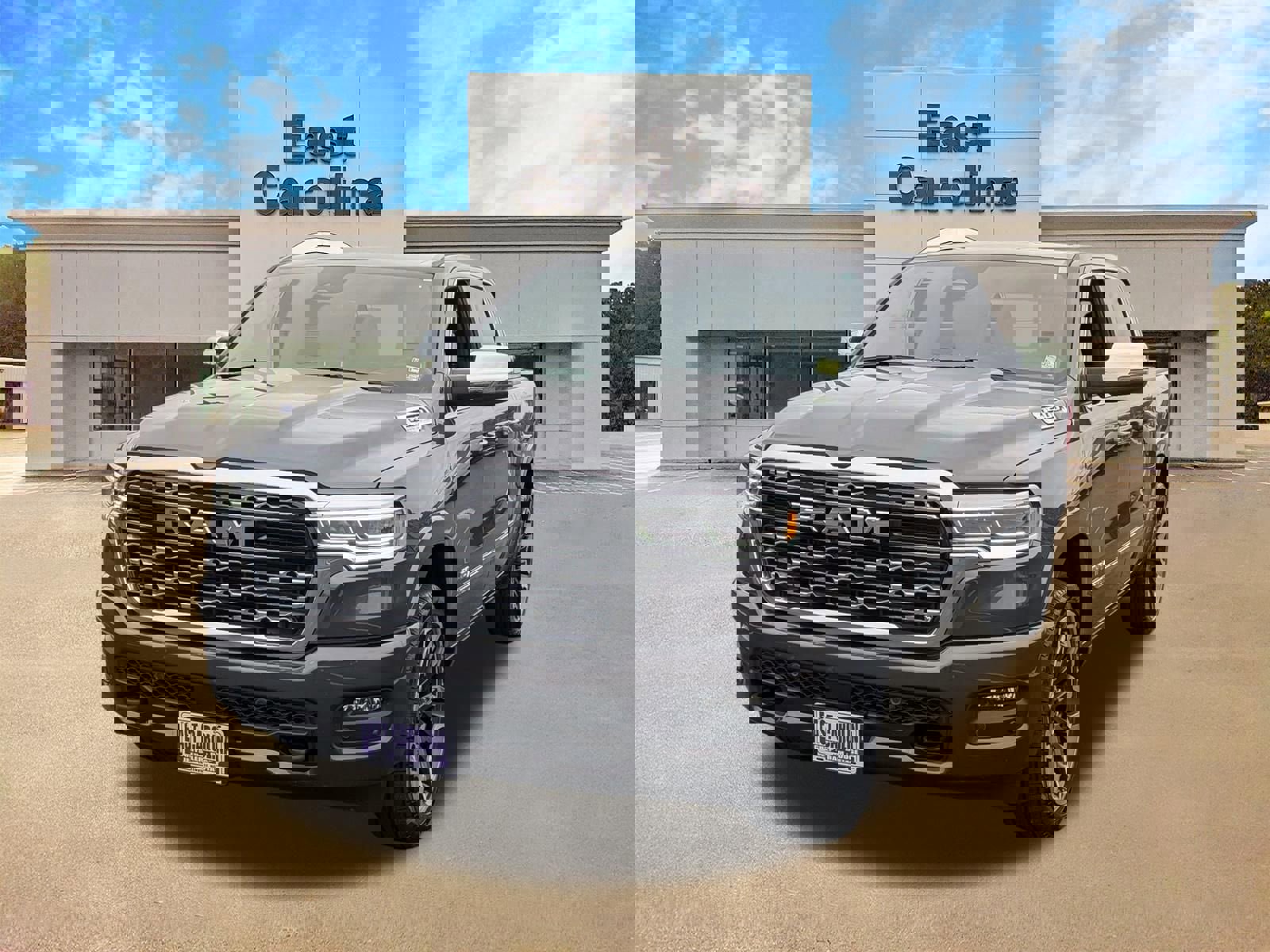 Used 2026 RAM 1500 Limited w/ Body Color Bumper Group image 7