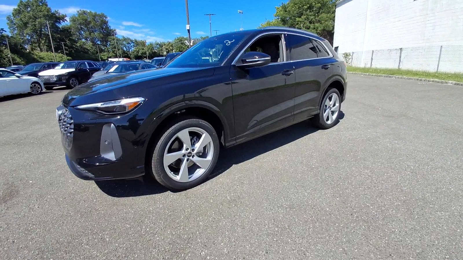 New 2025 Audi Q5 Premium Plus image 4