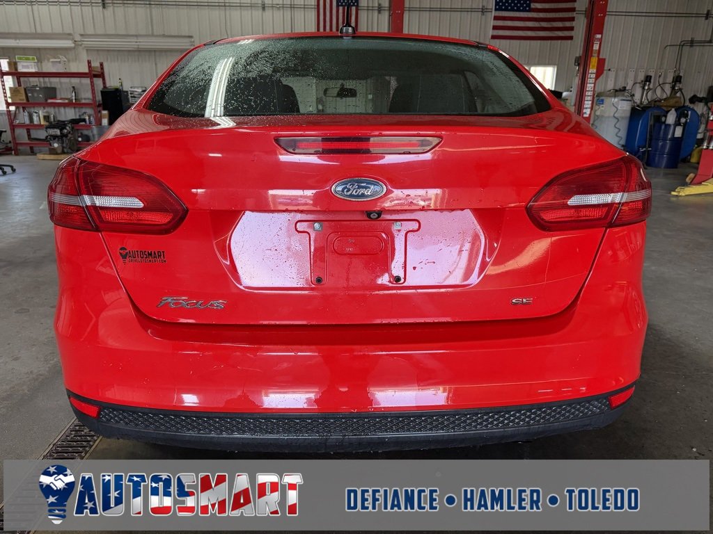 Used 2015 Ford Focus SE image 6
