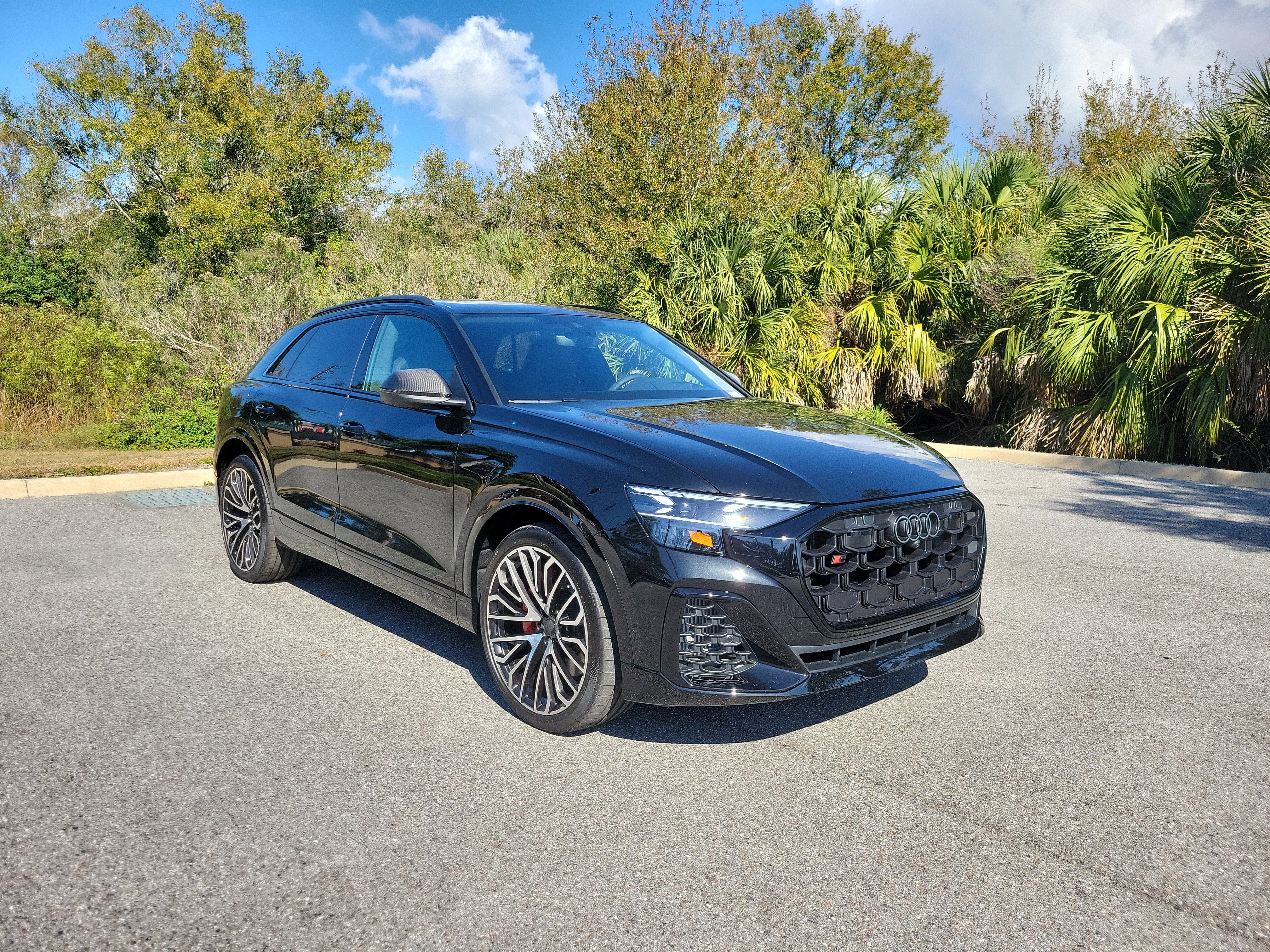 New 2026 Audi SQ8 Prestige