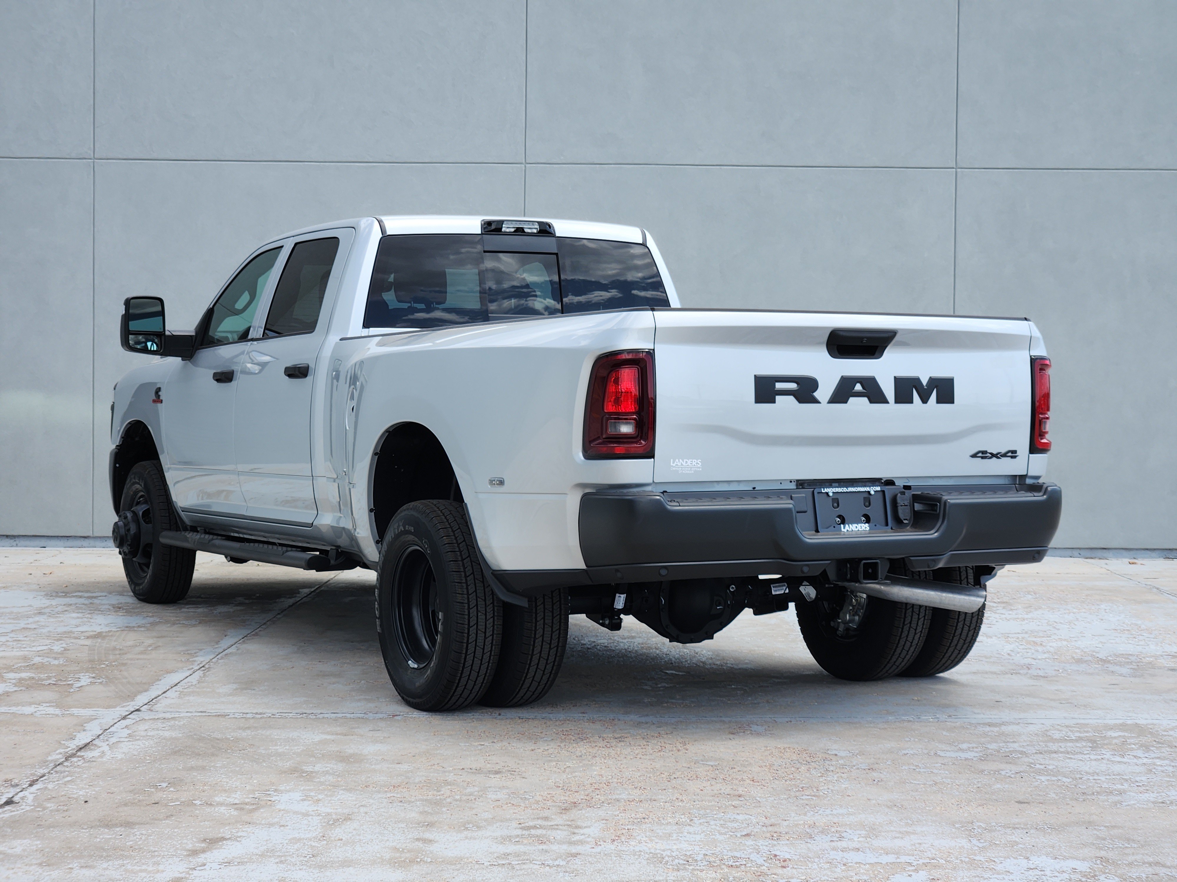New 2027 RAM 3500 Tradesman AWD/4WD image 3