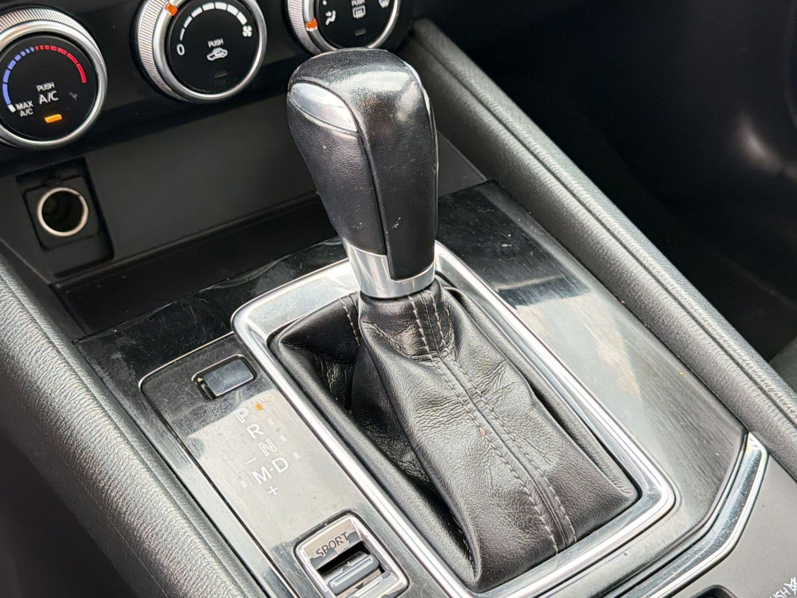 Used 2020 MAZDA CX-5 Sport FWD image 18