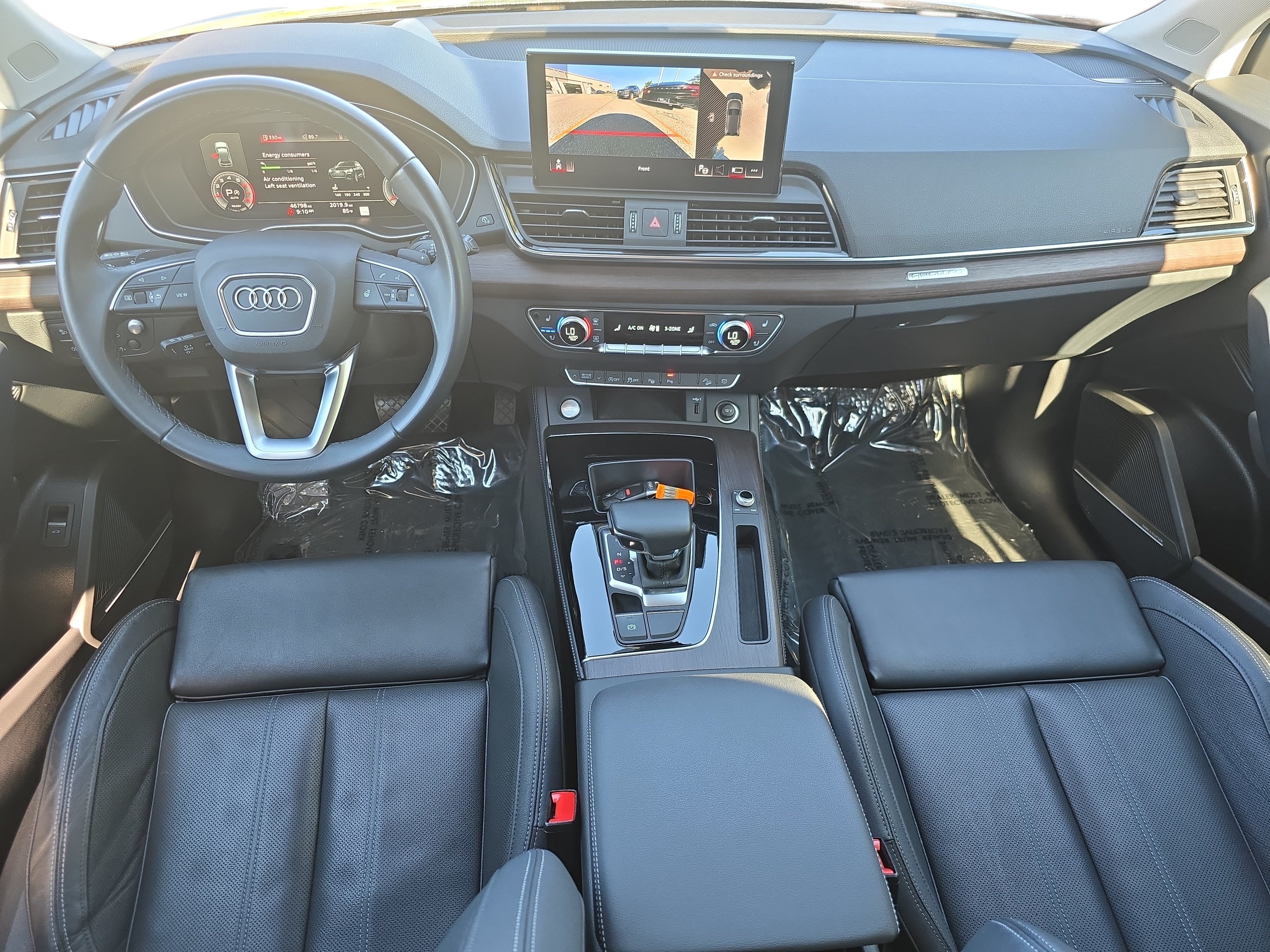 Used 2023 Audi Q5 Prestige w/ Prestige Package AWD/4WD image 9