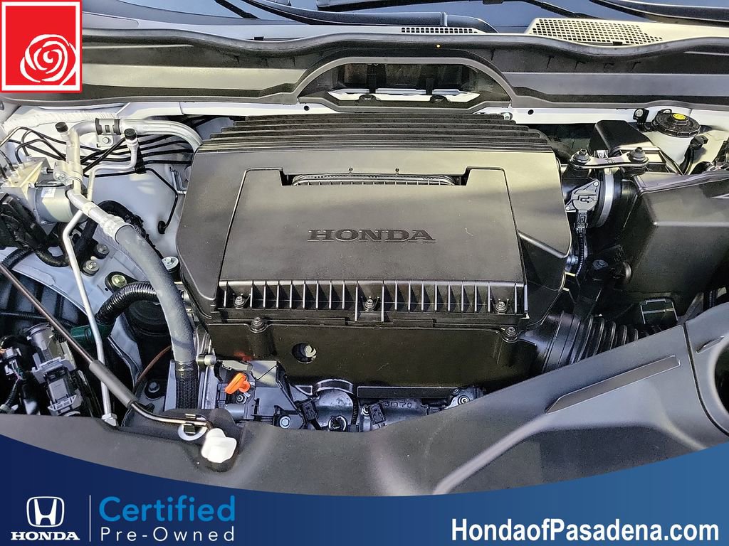 Certified 2025 Honda Pilot EX-L image 30