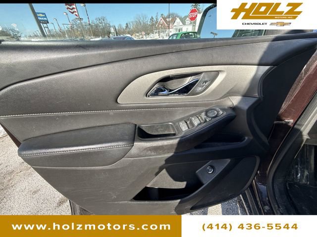 Certified 2023 Chevrolet Traverse LT image 21