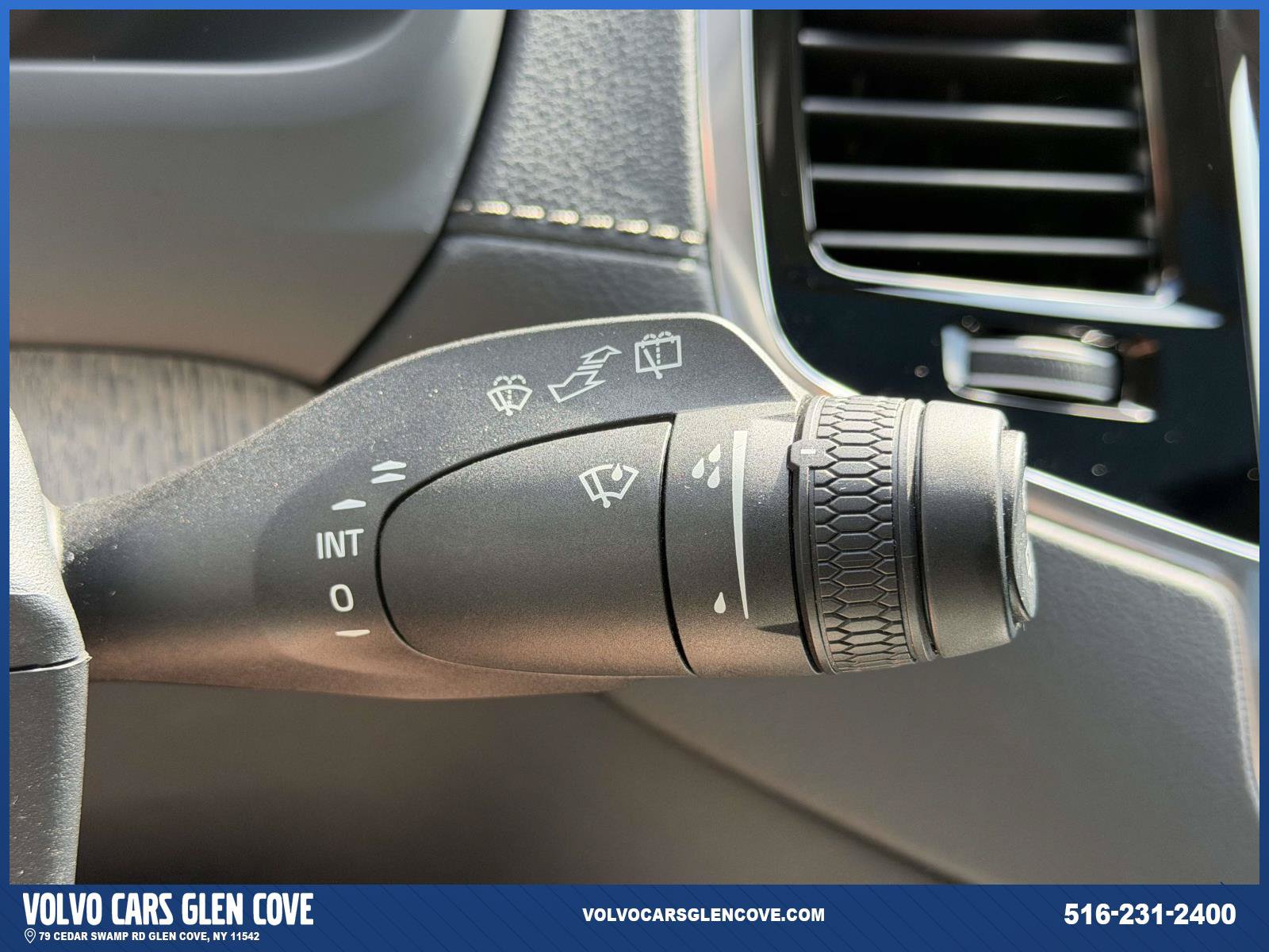 Used 2025 Volvo XC90 T8 Ultra w/ Protection Package Premier AWD/4WD image 36