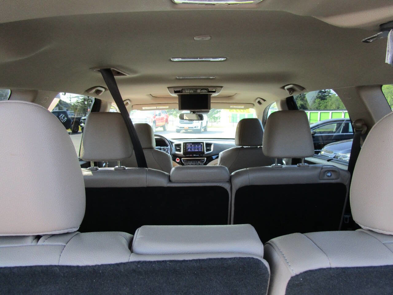 Used 2018 Honda Pilot Touring image 20