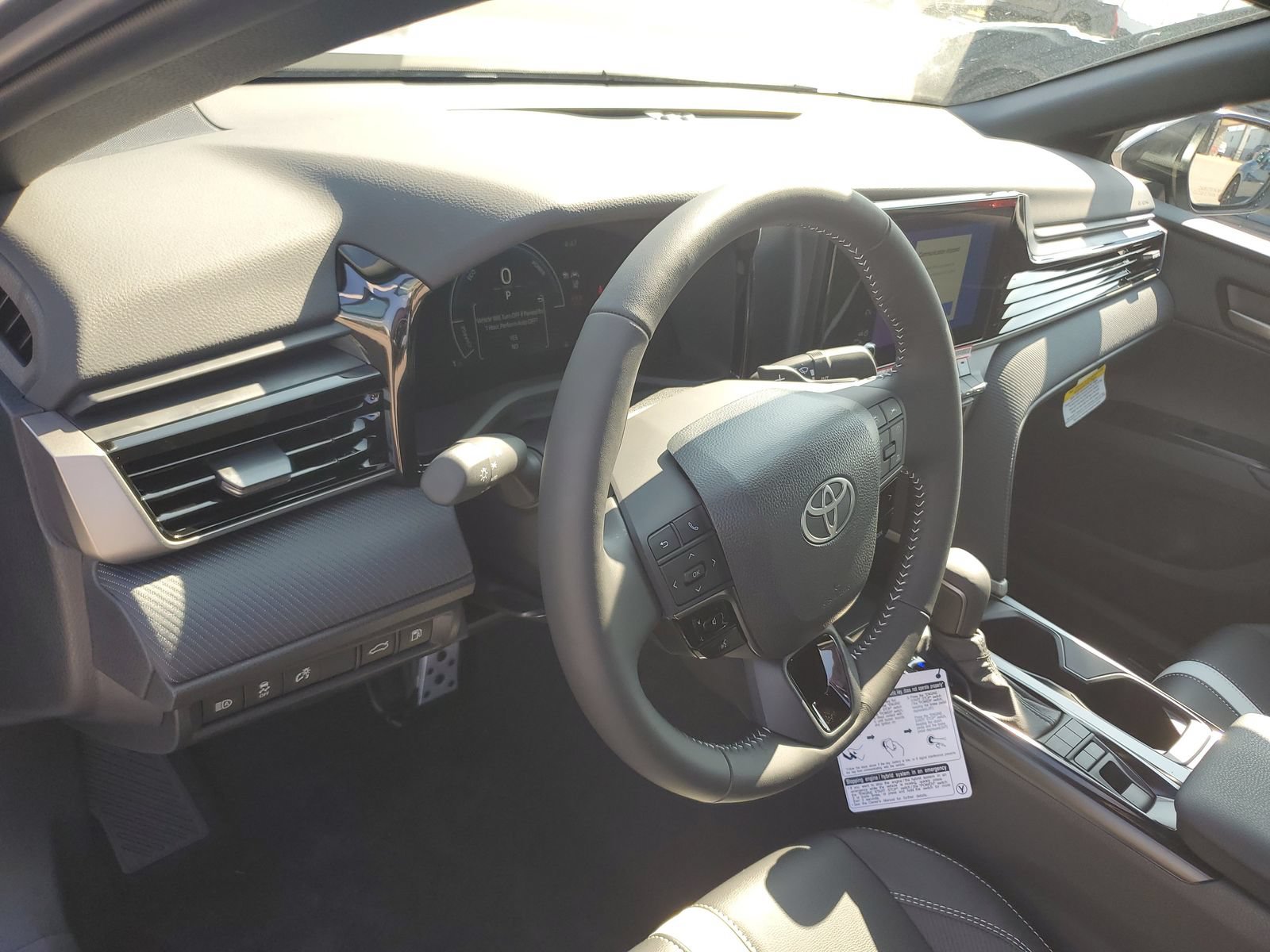 New 2026 Toyota Camry SE w/ Convenience Package FWD image 18