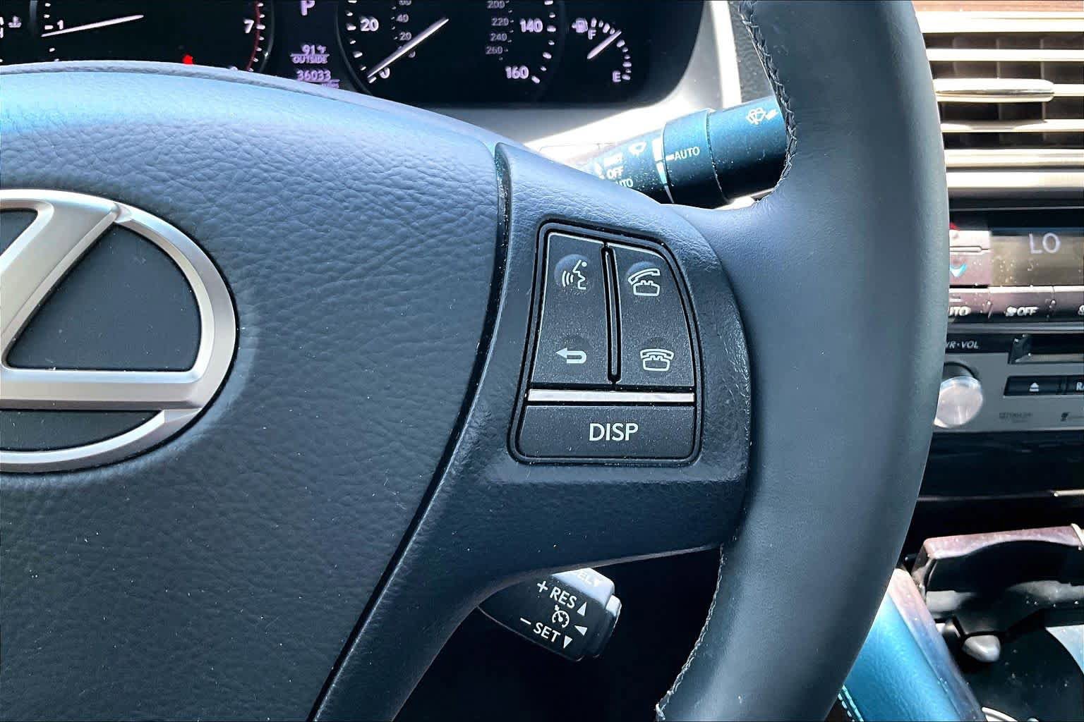 Used 2014 Lexus LS 460 w/ Comfort Package RWD image 23