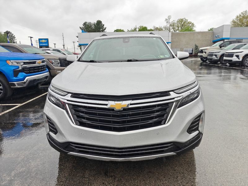 Certified 2022 Chevrolet Equinox LT AWD/4WD image 2