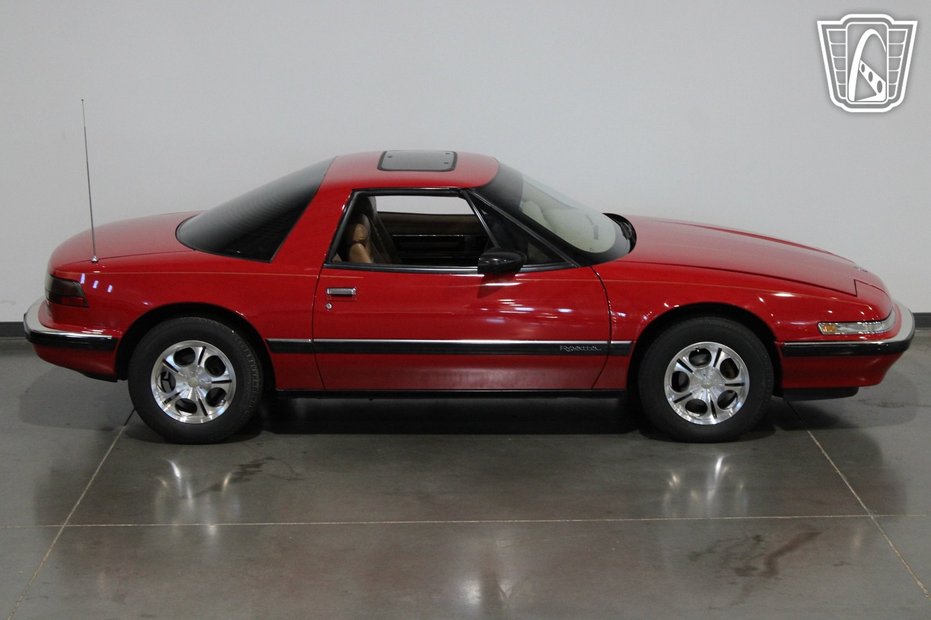 Used 1989 Buick Reatta Coupe FWD image 8