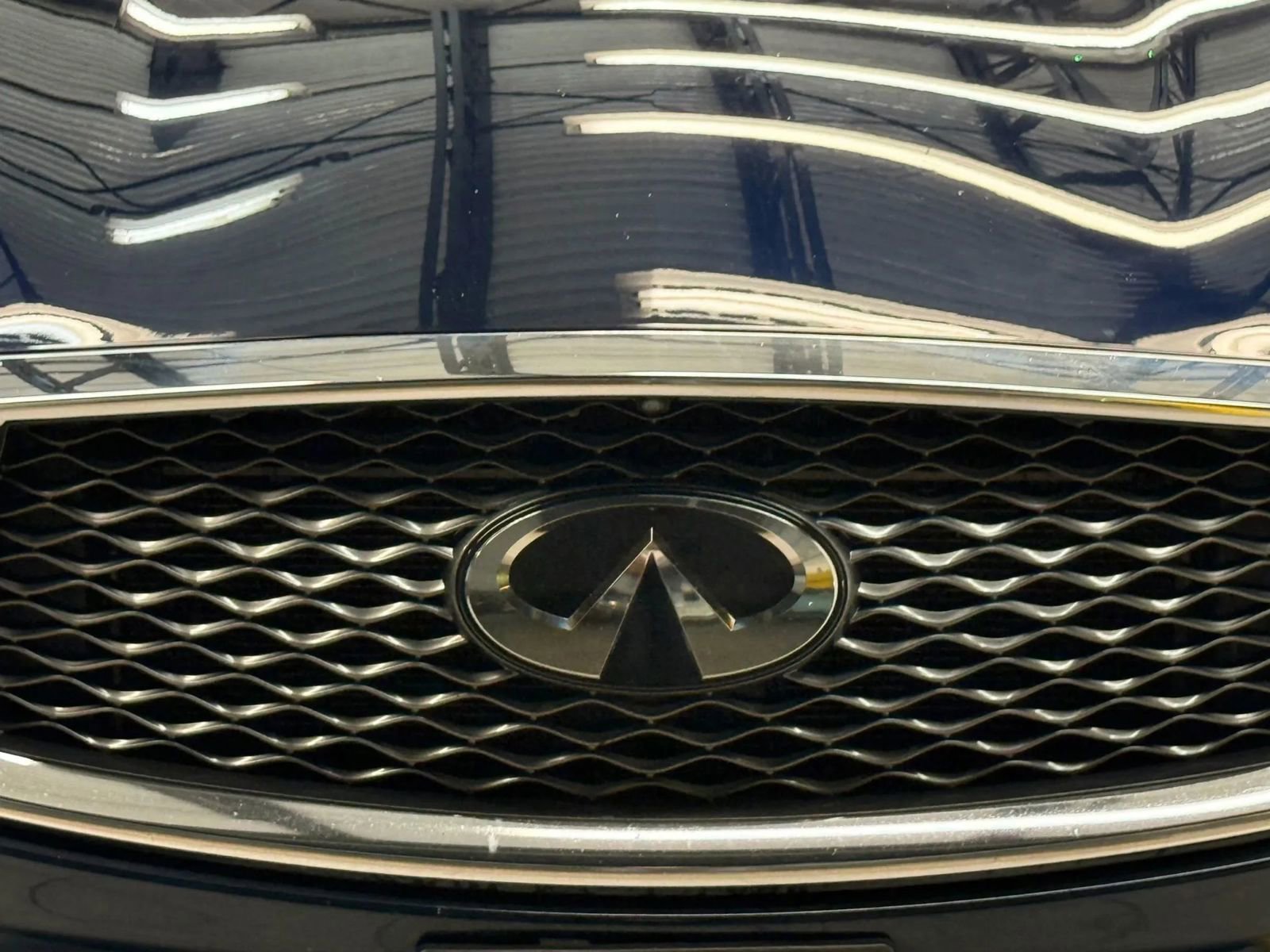 Used 2019 INFINITI QX50 Essential w/ Proassist Package image 5