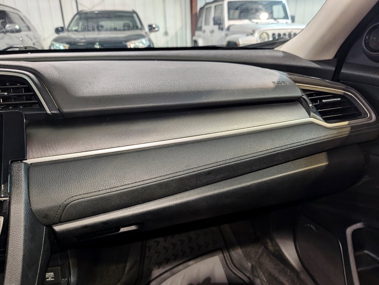 Used 2017 Honda Civic EX image 34