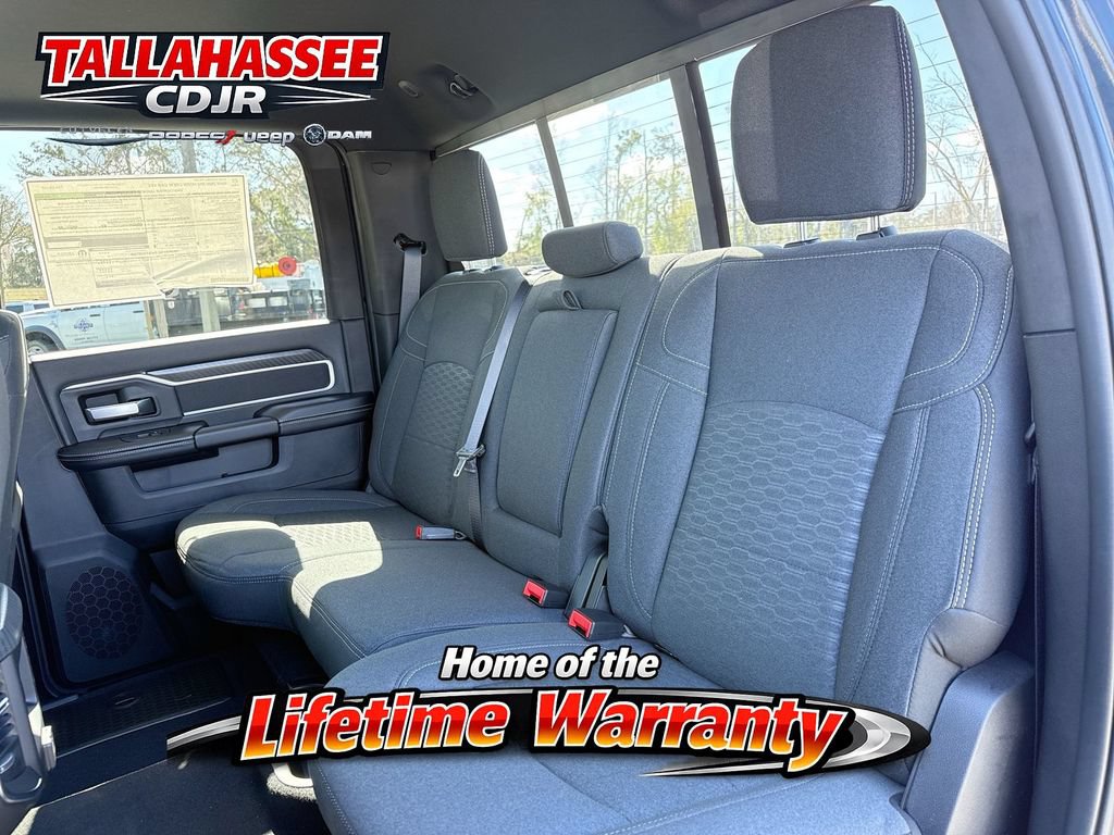 New 2026 RAM 2500 Big Horn AWD/4WD image 25