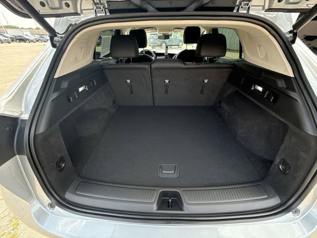 Used 2023 Buick Envision Essence AWD/4WD image 16