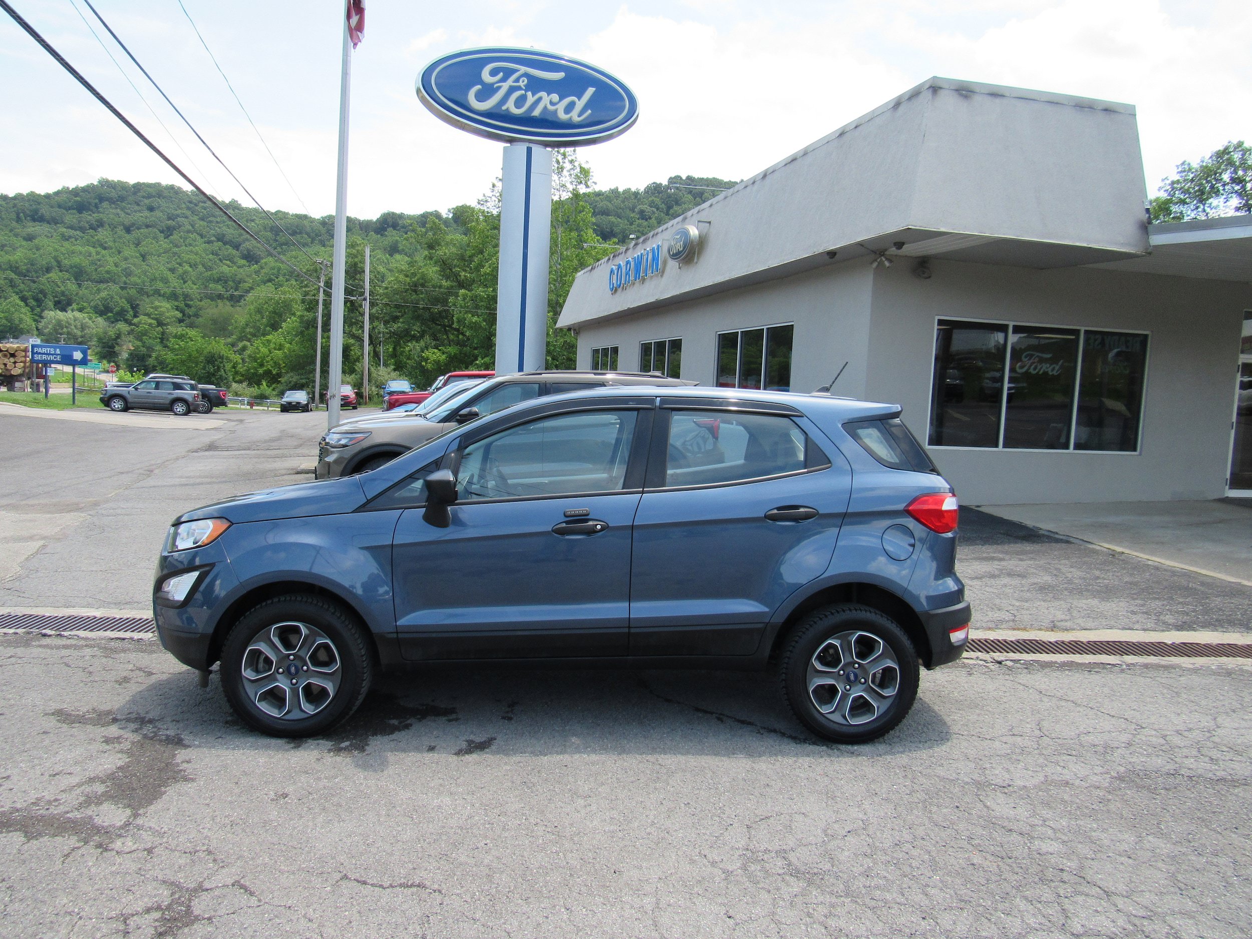 Used 2021 Ford EcoSport S AWD/4WD image 2