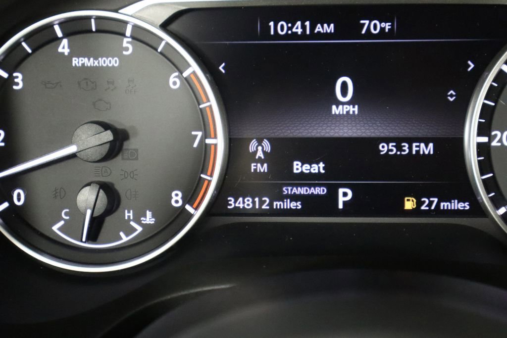 Used 2024 Nissan Rogue SV image 38