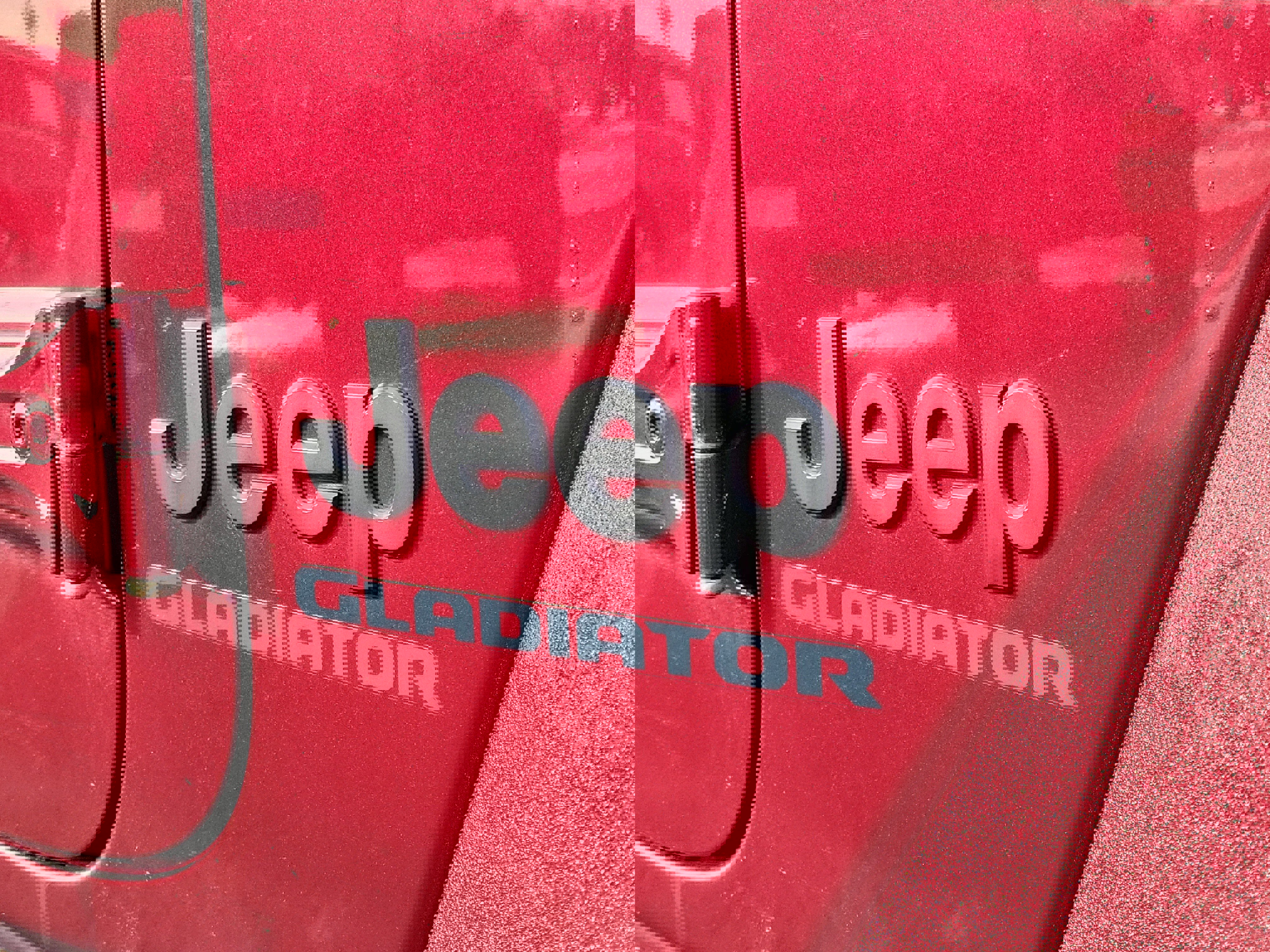 Used 2021 Jeep Gladiator Willys image 7