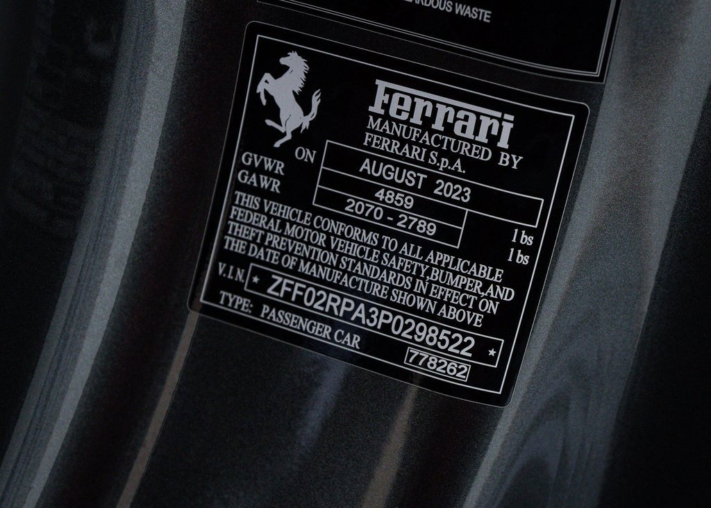 Certified 2023 Ferrari Portofino M image 31