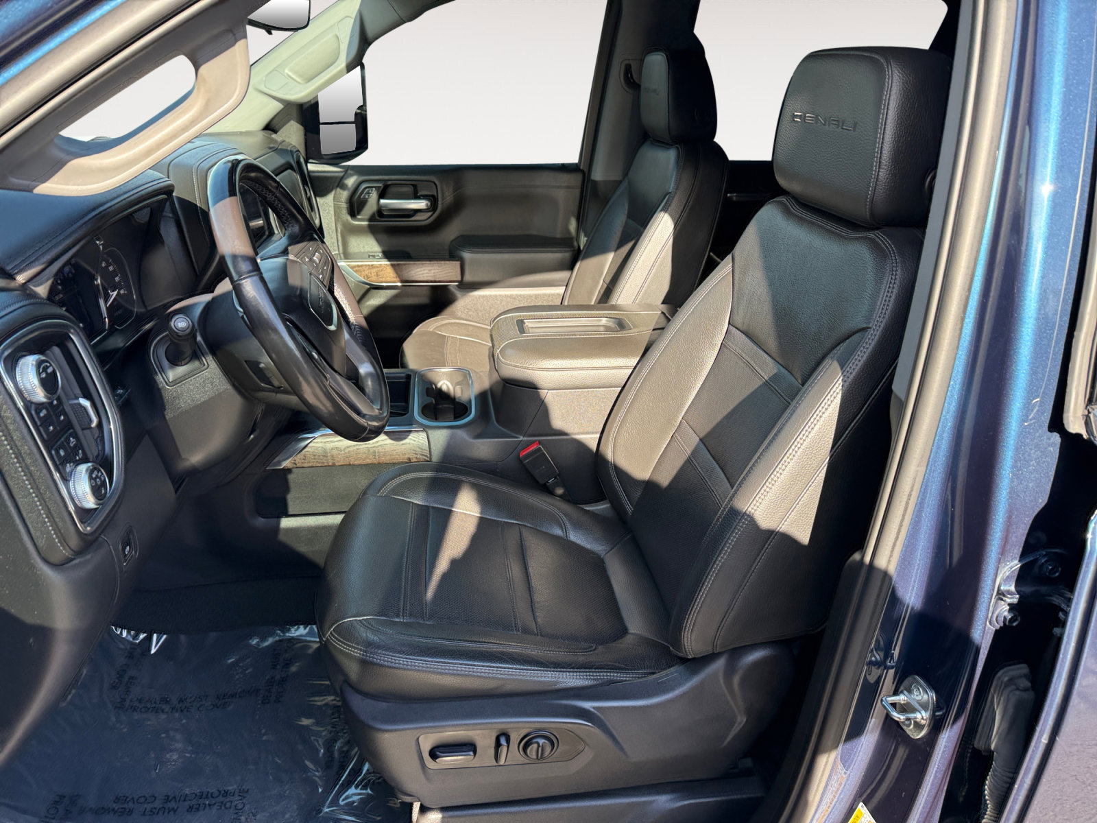 Used 2021 GMC Sierra 1500 Denali w/ Technology Package image 10