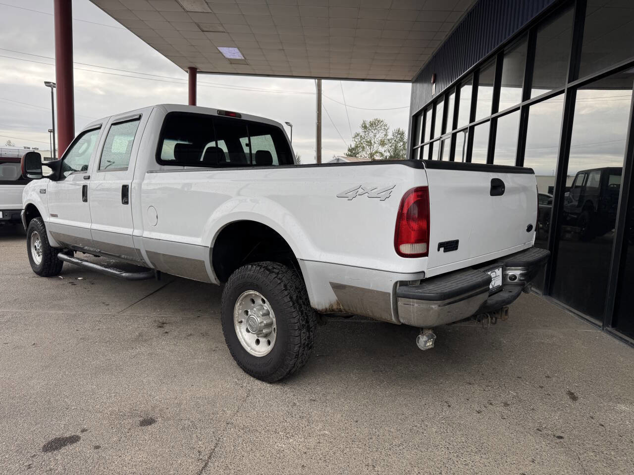 Used 2004 Ford F350 XLT image 5