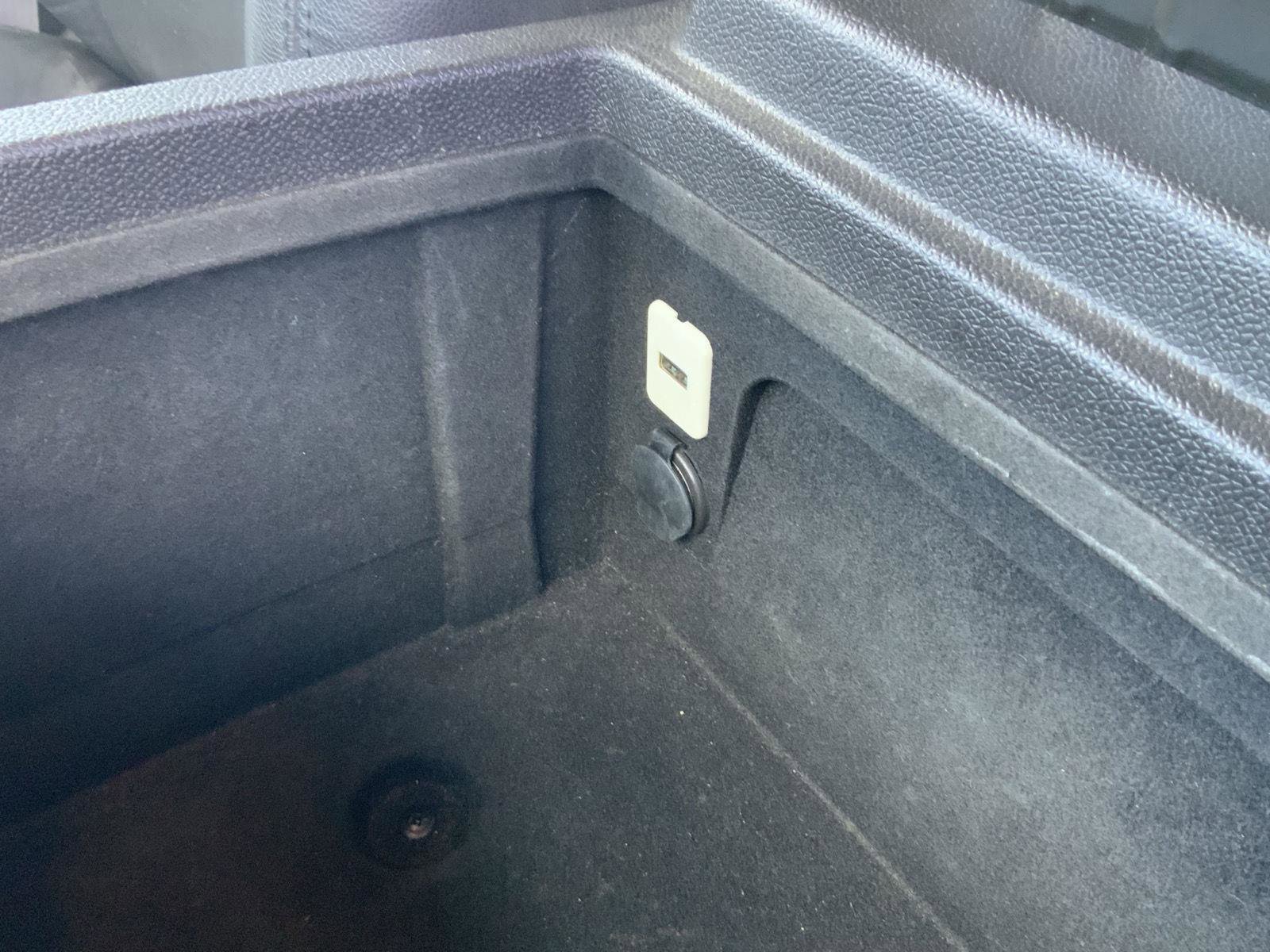 Used 2014 GMC Sierra 2500 SLT w/ SLT Convenience Package image 46