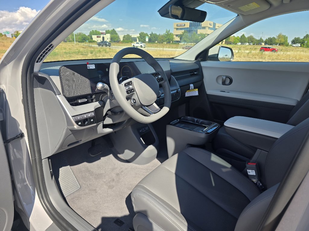 New 2025 Hyundai Ioniq 5 SEL image 25
