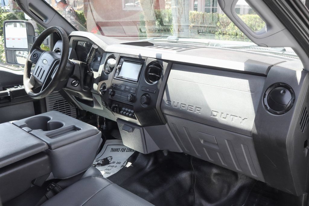 Used 2013 Ford F550 2WD Crew Cab Super Duty w/ Payload Upgrade Pkg image 33