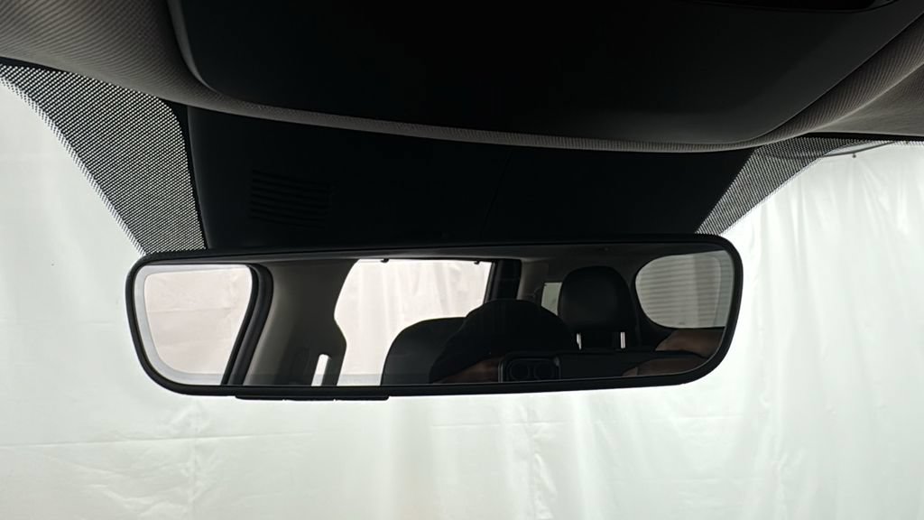 New 2026 Kia Carnival SX w/ SX Dark Edition Package FWD image 34