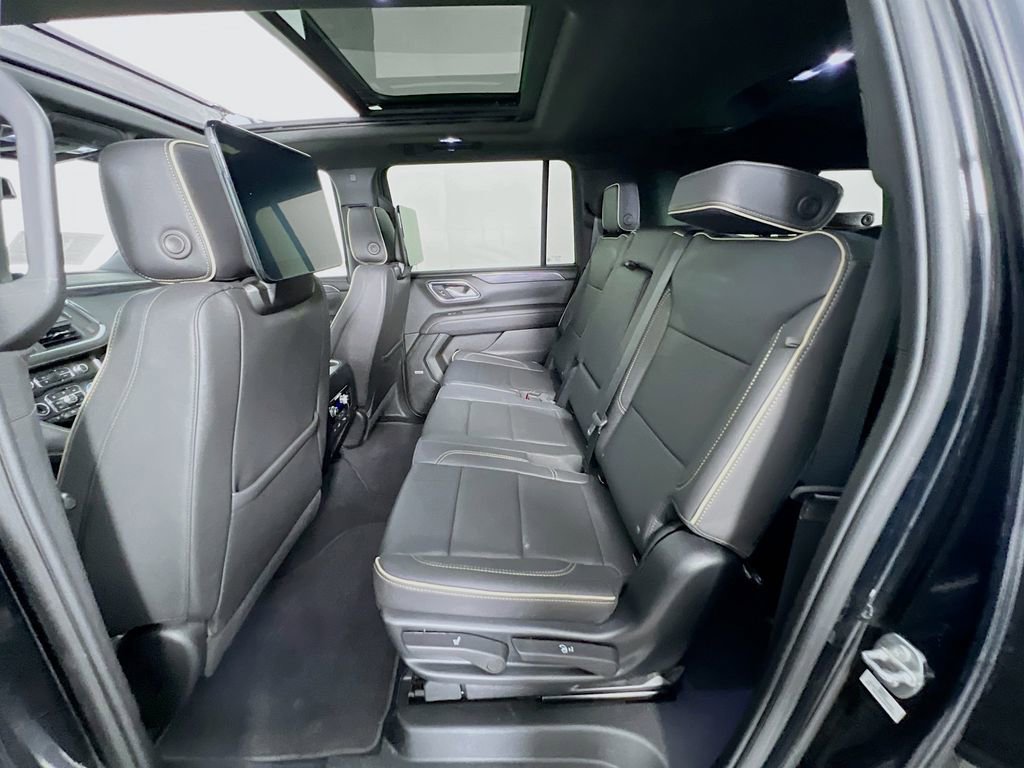 Certified 2023 GMC Yukon XL SLT AWD/4WD image 24