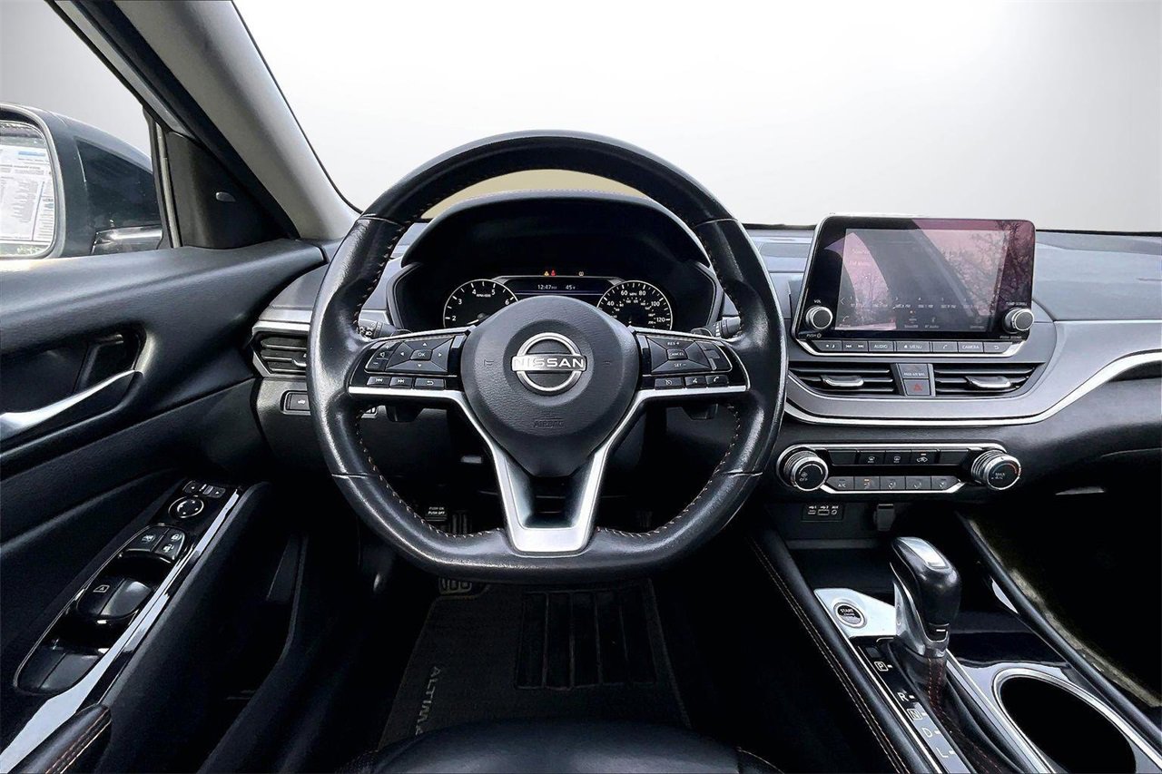 Used 2024 Nissan Altima 2.5 SR image 11