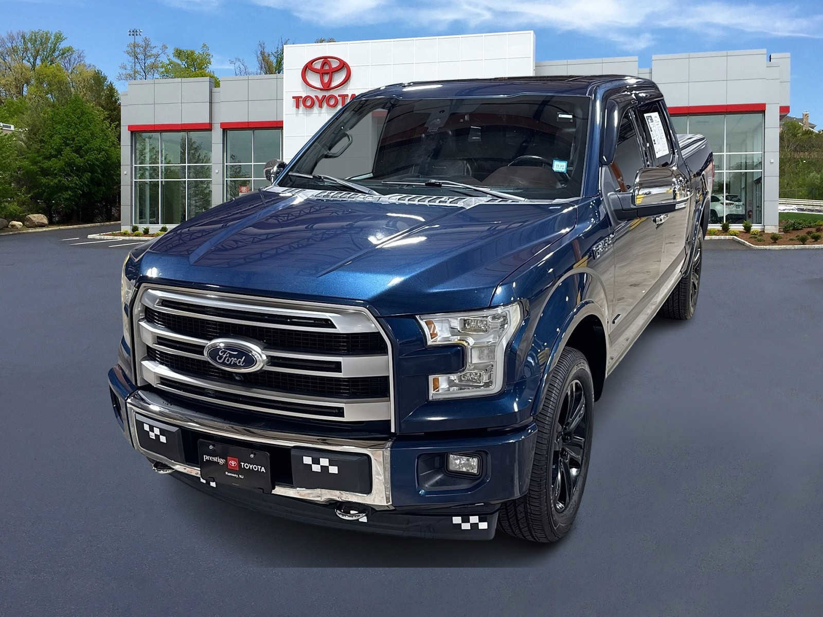 Used 2017 Ford F150 Platinum w/ Equipment Group 701A Luxury