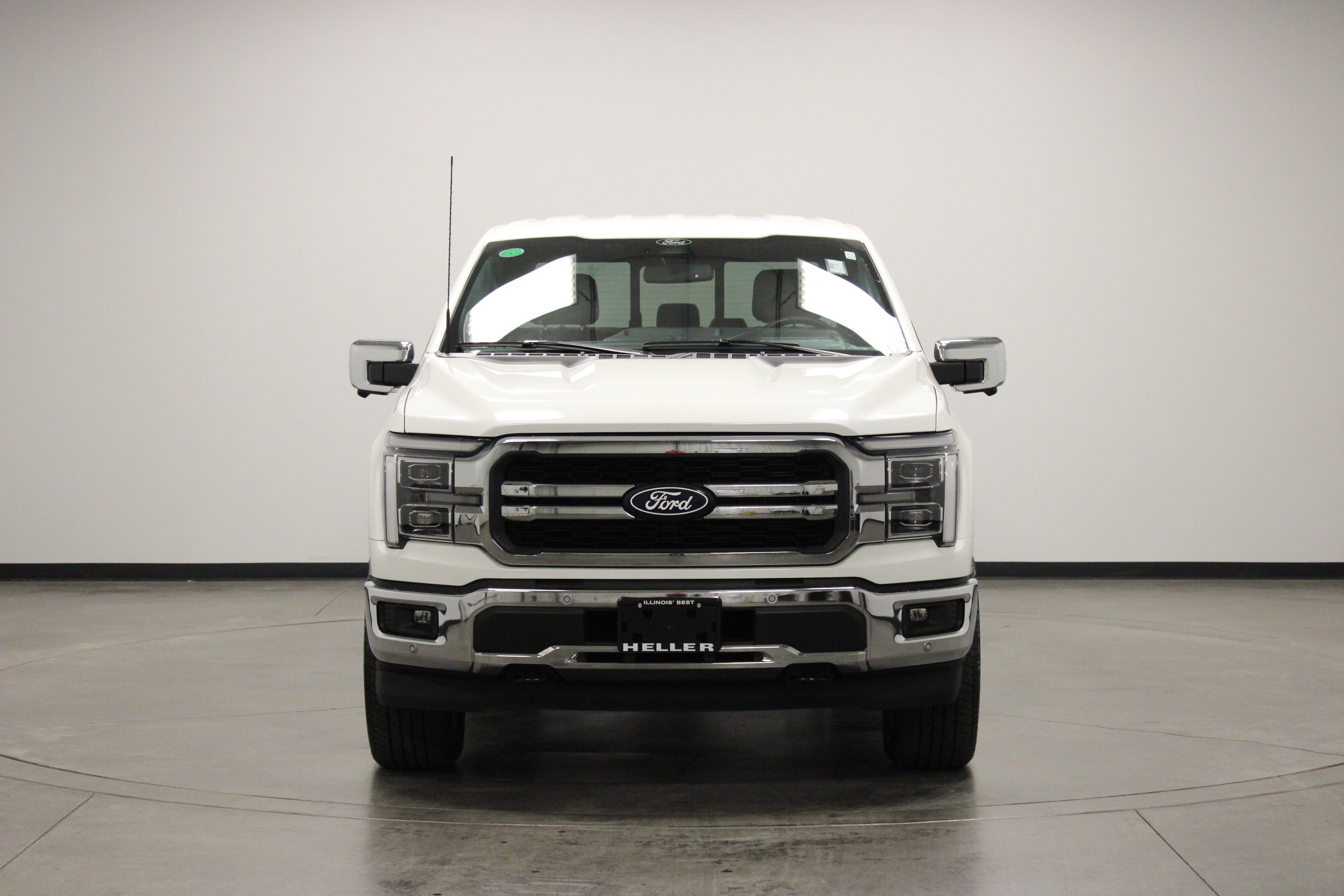 Used 2025 Ford F150 Lariat w/ Equipment Group 502A High AWD/4WD image 3