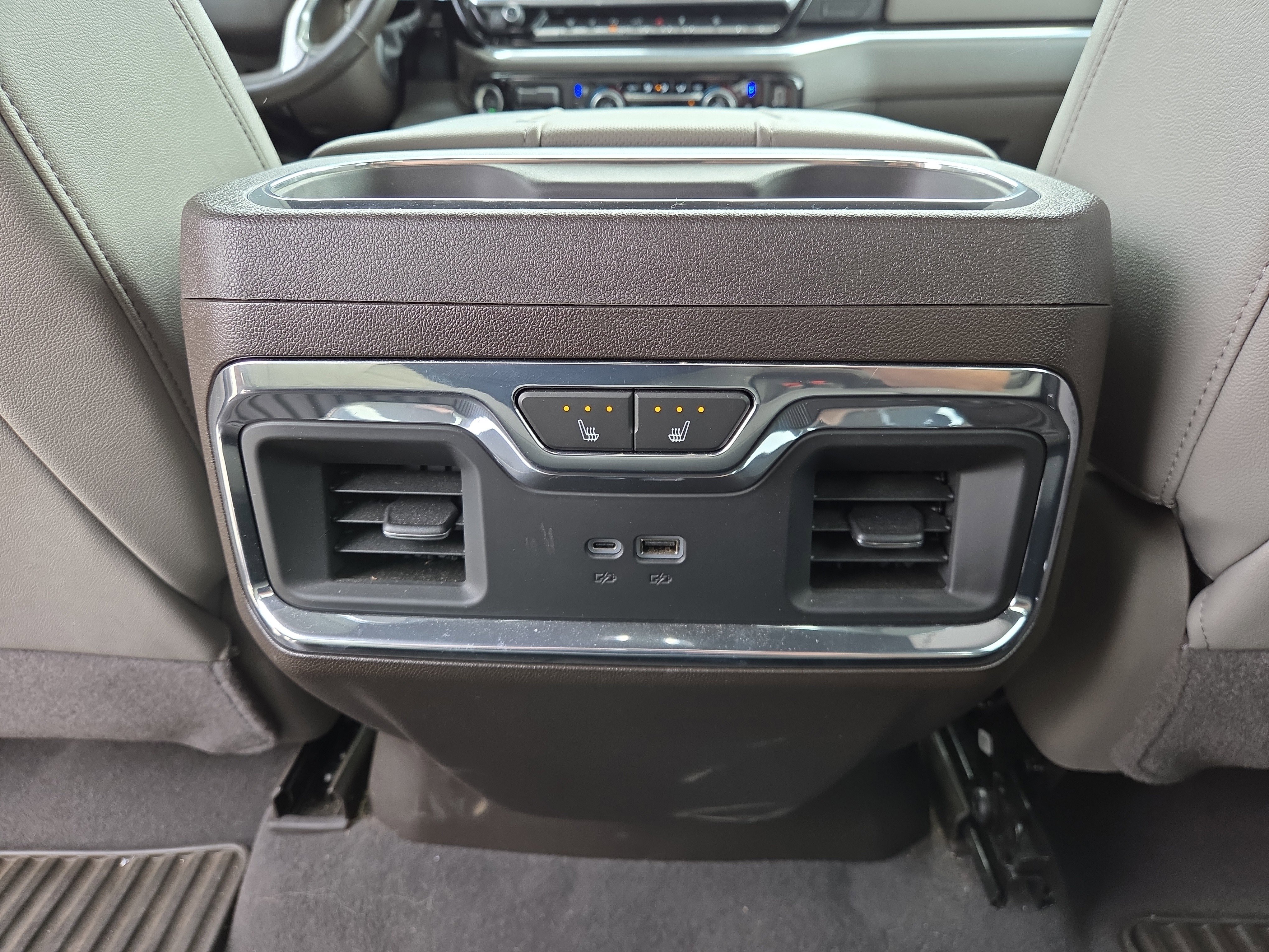 Used 2024 Chevrolet Silverado 2500 LTZ w/ LTZ Plus Package image 12